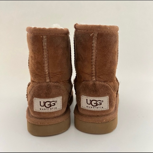 Children’s Uggs - Picture 5 of 5